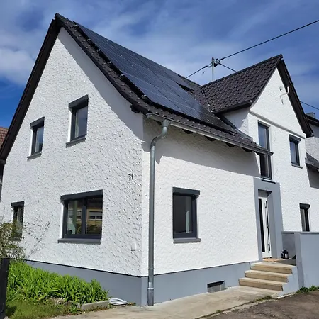 Ala Living Familien-glueck - Modernes Haus - Parkplaetze - 4 Schlafzimmer - 5min Legoland & Autobahn * Guenzburg