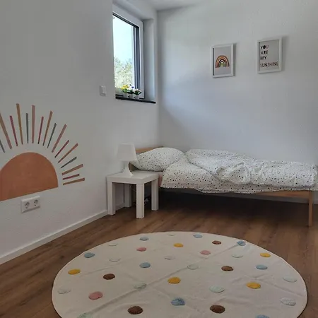 Holiday home Ala Living Familien-glueck - Modernes Haus - Parkplaetze - 4 Schlafzimmer - 5min Legoland & Autobahn