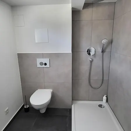 Ala Living Familien-glueck - Modernes Haus - Parkplaetze - 4 Schlafzimmer - 5min Legoland & Autobahn Holiday home *