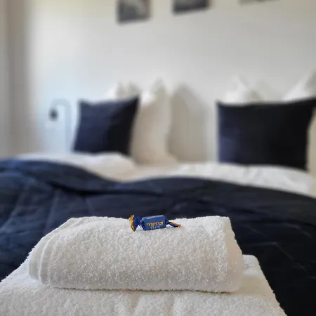 Ala Living Familien-glueck - Modernes Haus - Parkplaetze - 4 Schlafzimmer - 5min Legoland & Autobahn Holiday home