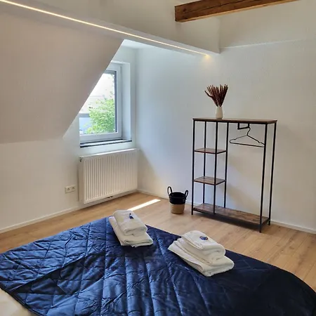 Ala Living Familien-glueck - Modernes Haus - Parkplaetze - 4 Schlafzimmer - 5min Legoland & Autobahn Holiday home Guenzburg